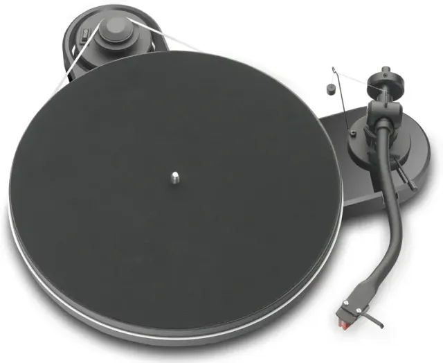 Pro-Ject RPM 1.3 Genie skivspelare med remdrift