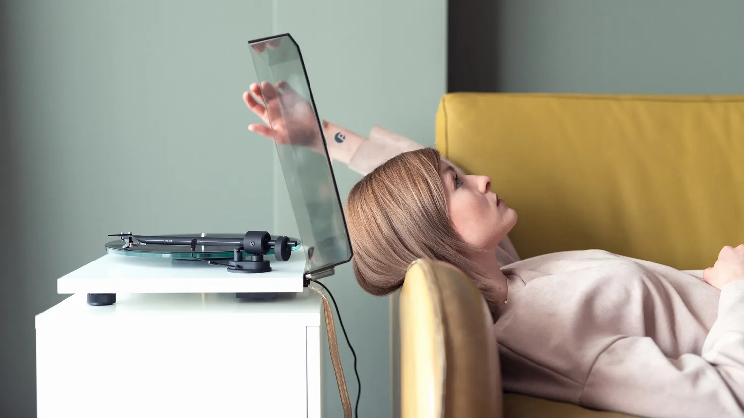 Pro-Ject T1 EVO skivspelare med remdrift