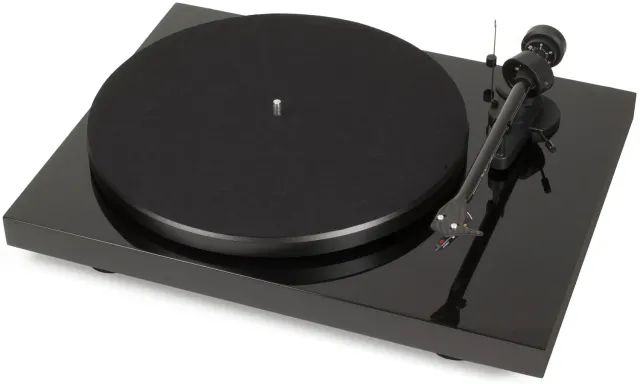 Pro-Ject Debut Carbon Phono USB DC skivspelare