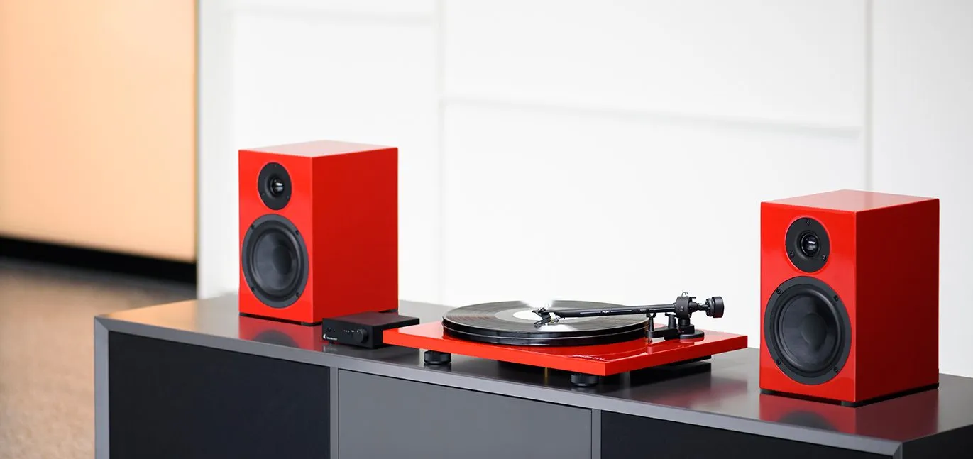 Pro-Ject Essential III Phono skivspelare med RIAA