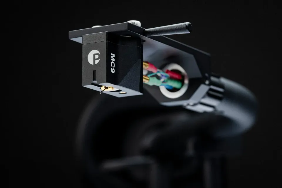 Pro-Ject Pick it MC9 pickup MC naken elliptisk