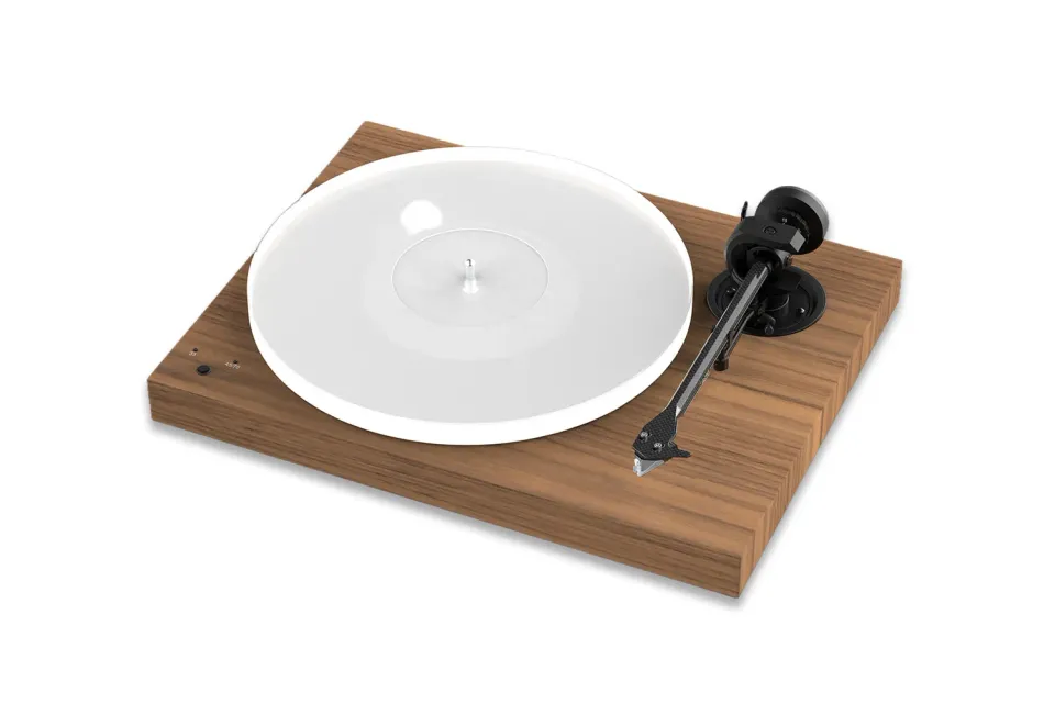 Pro-Ject X1 B skivspelare balanserad remdrift