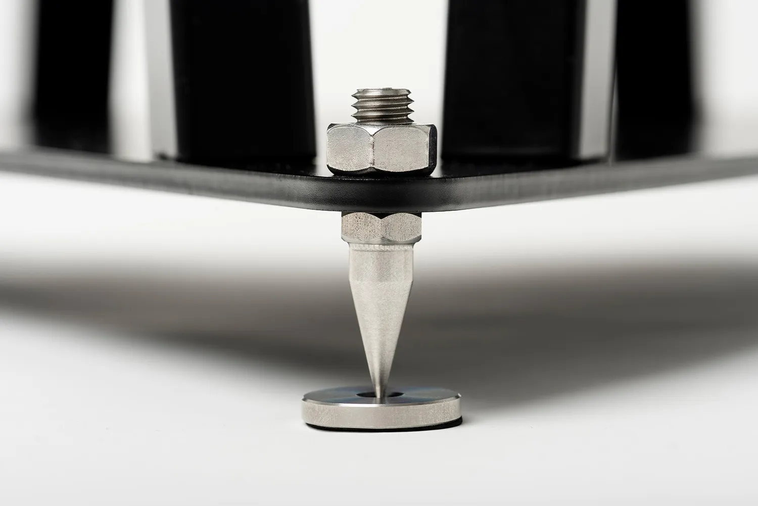 Pro-Ject Tristand högtalarstativ spikes justerbar höjd