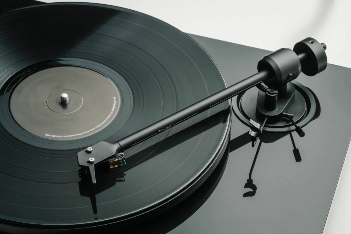 Pro-Ject E1.2 skivspelare remdrift svart