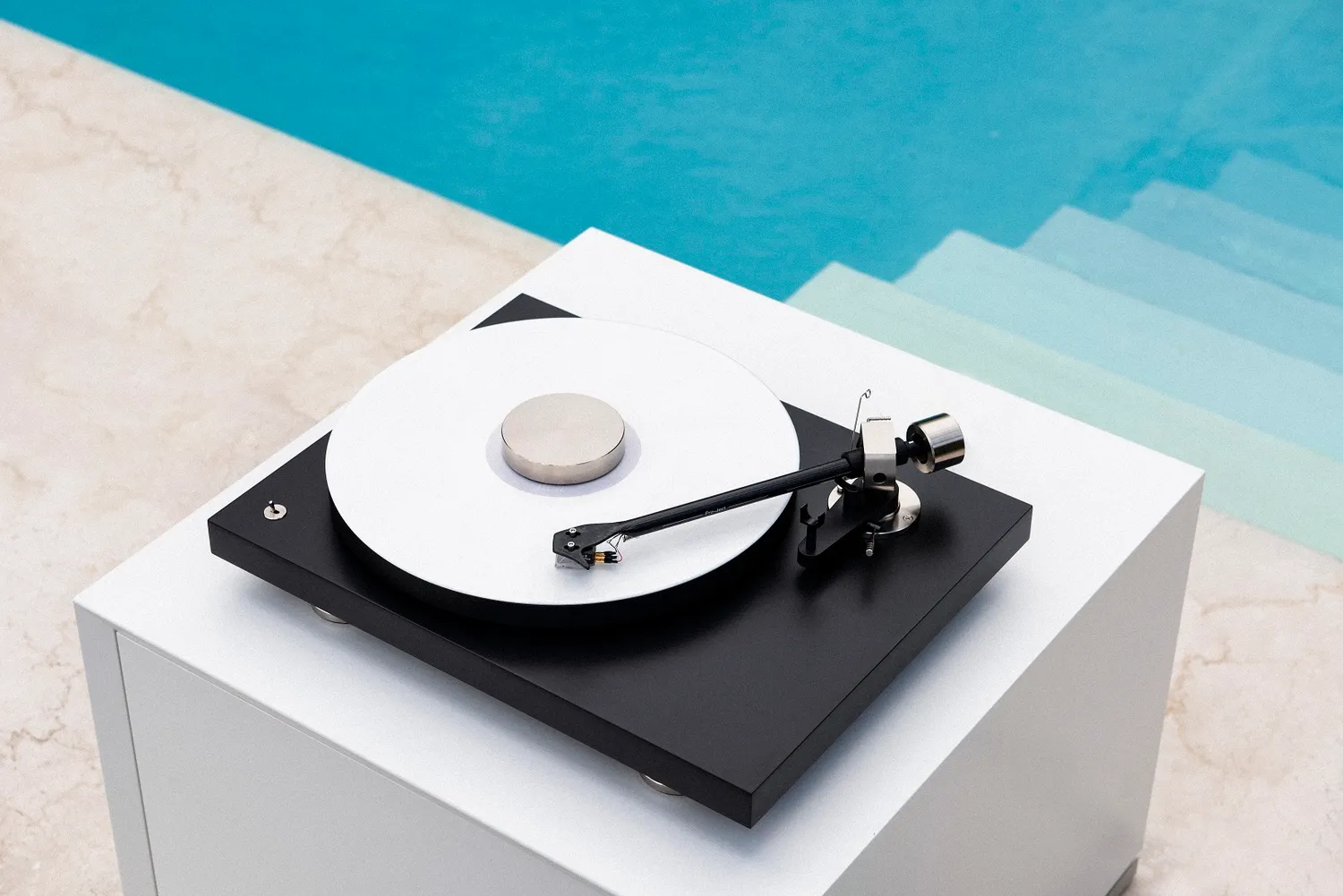 Pro-Ject Debut PRO skivspelare med remdrift