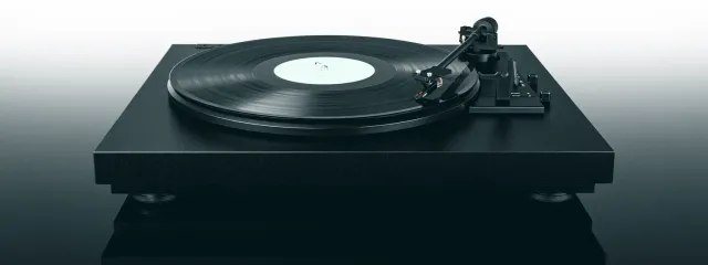 Pro-Ject A1 skivspelare automat 33 1/3 och 45 varv