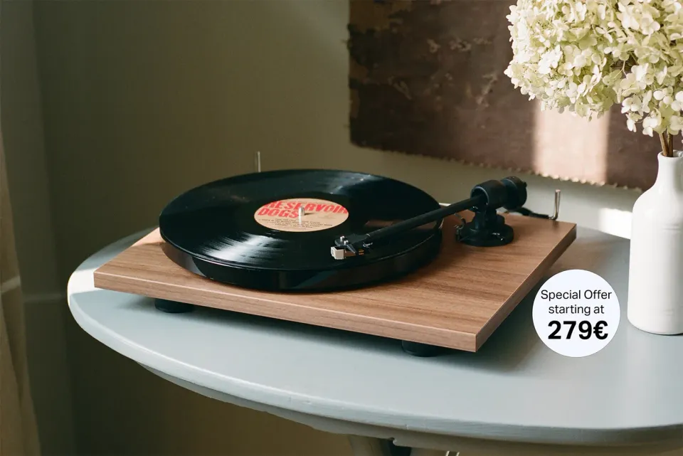 Pro-Ject E1 skivspelare remdrift svart