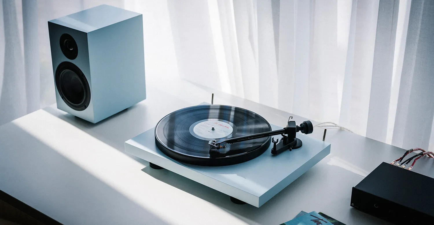 Pro-Ject Colourful Audio System 2 skivspelare paket