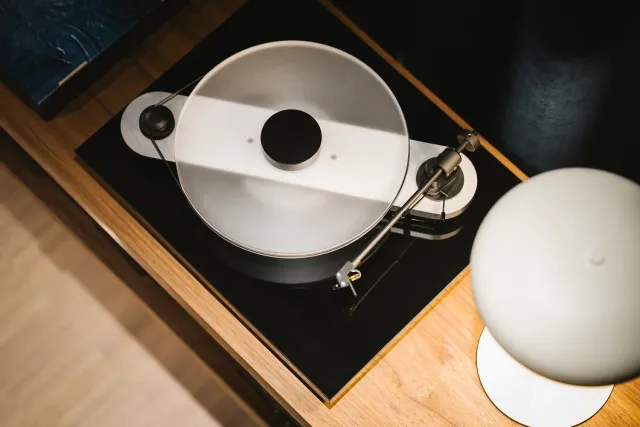 Pro-Ject Elemental Phono USB skivspelare RIAA