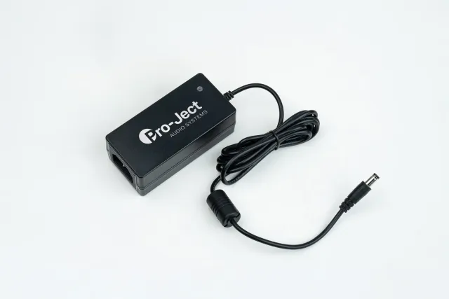 Pro-Ject High Power it 2 nätadapter 15V med jord