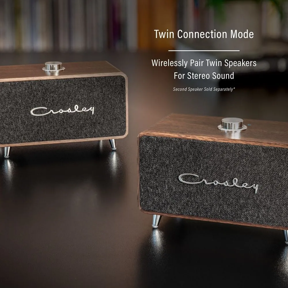 Crosley Stanza bluetooth-högtalare valnöt bärbar