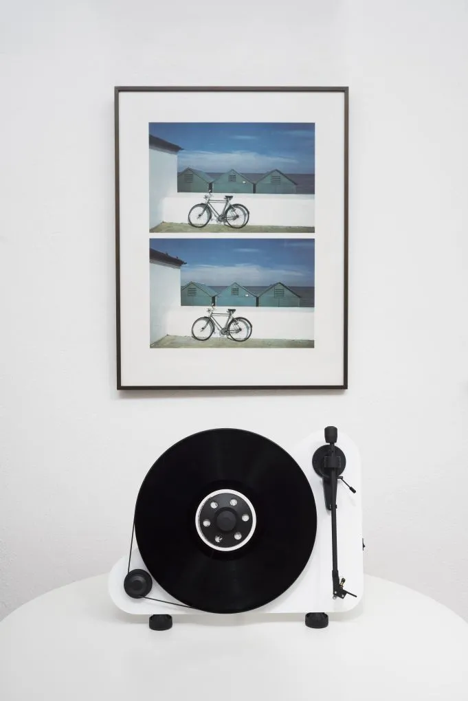 Pro-Ject VT-E skivspelare vertikal remdrift väggmonterad