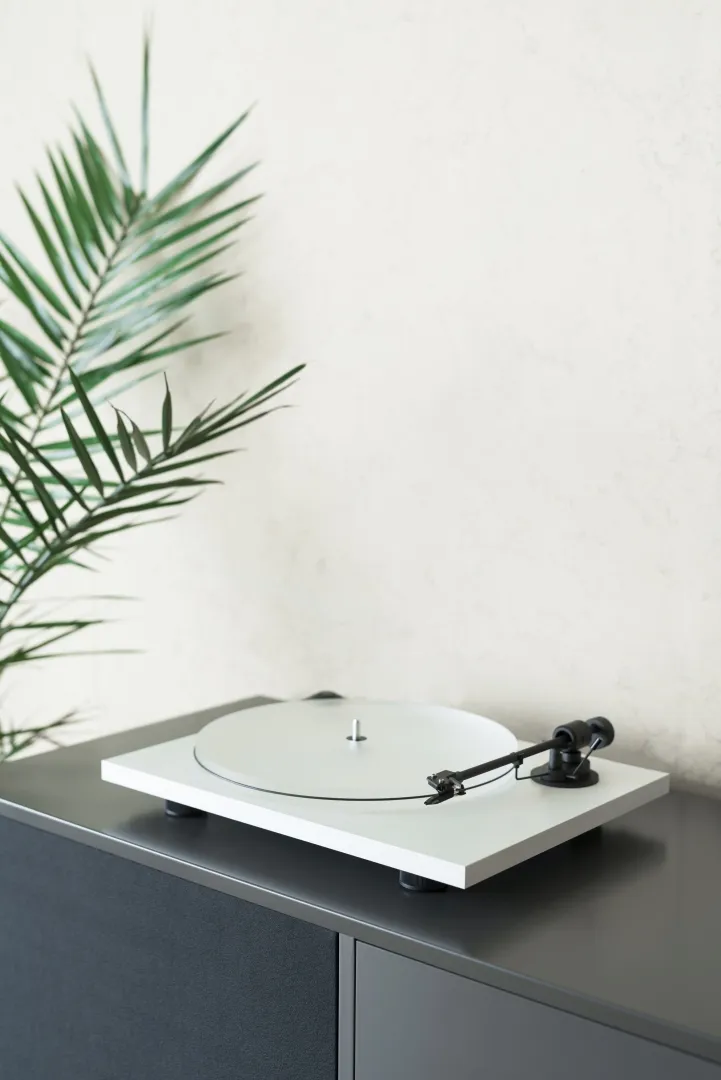 Pro-Ject Primary E Phono skivspelare med RIAA