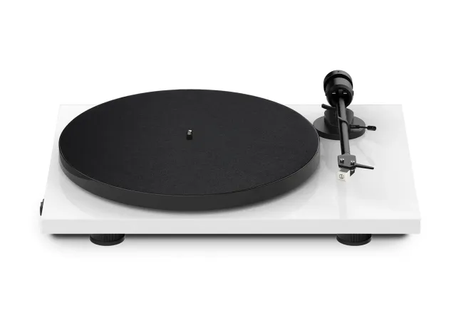 Pro-Ject E1 BT skivspelare bluetooth remdrift