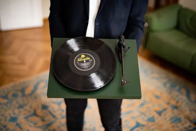Pro-Ject Debut Carbon EVO skivspelare kolfiberarm