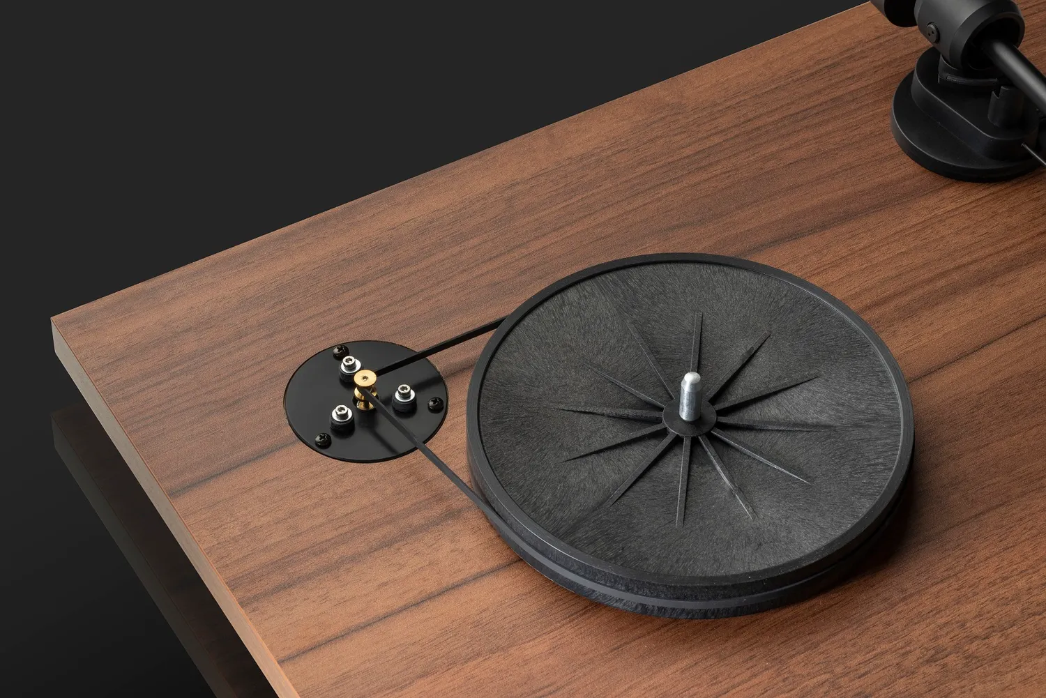 Pro-Ject E1 BT skivspelare bluetooth remdrift