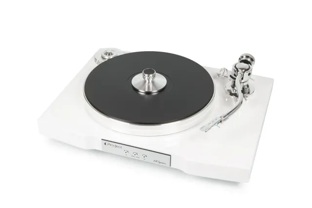 Pro-Ject KM Signature skivspelare 9 tum S-arm